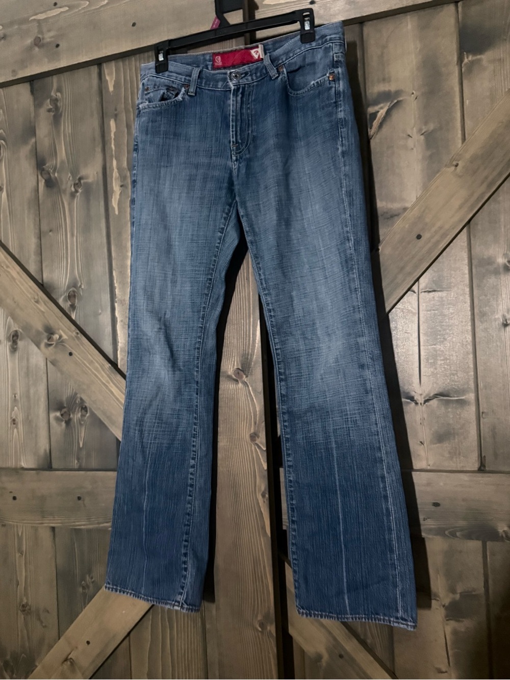 GUESS Premium Straight Leg Jeans Women’s Size 29 Medium Wash Denim Y2K